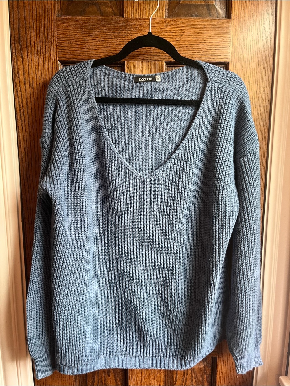 Boohoo Dusty Blue V-Neck Ribbed Knit Sweater